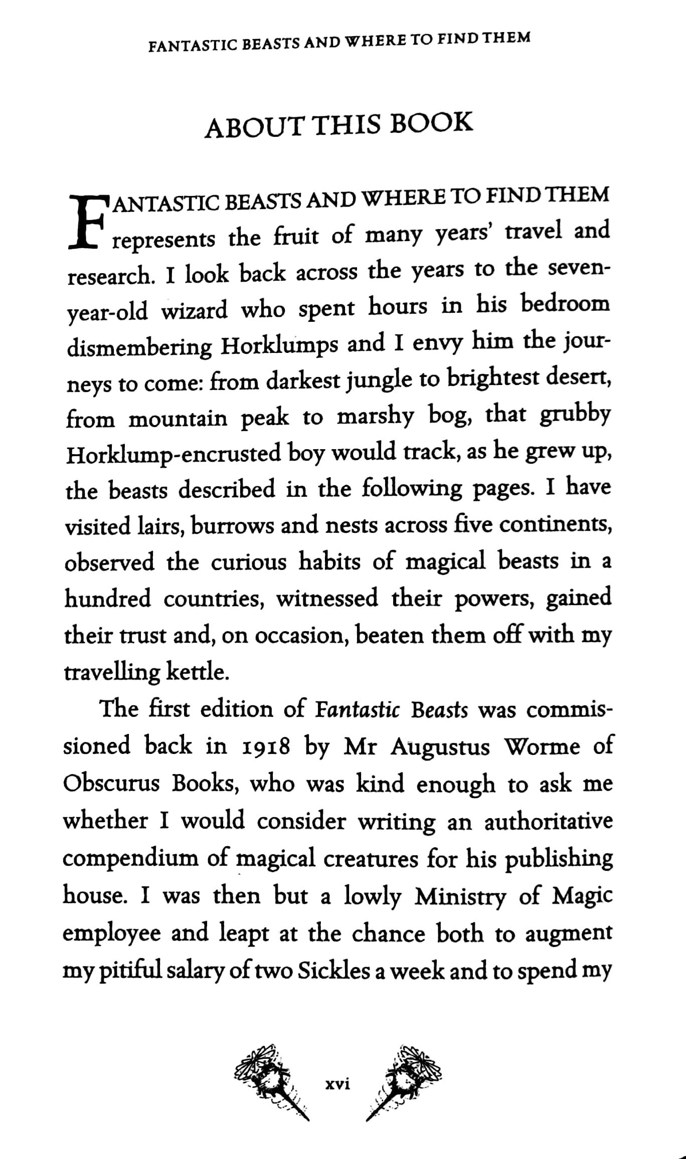 Sách Fantastic Beasts And Where To Find Them: Hogwarts Library Book
