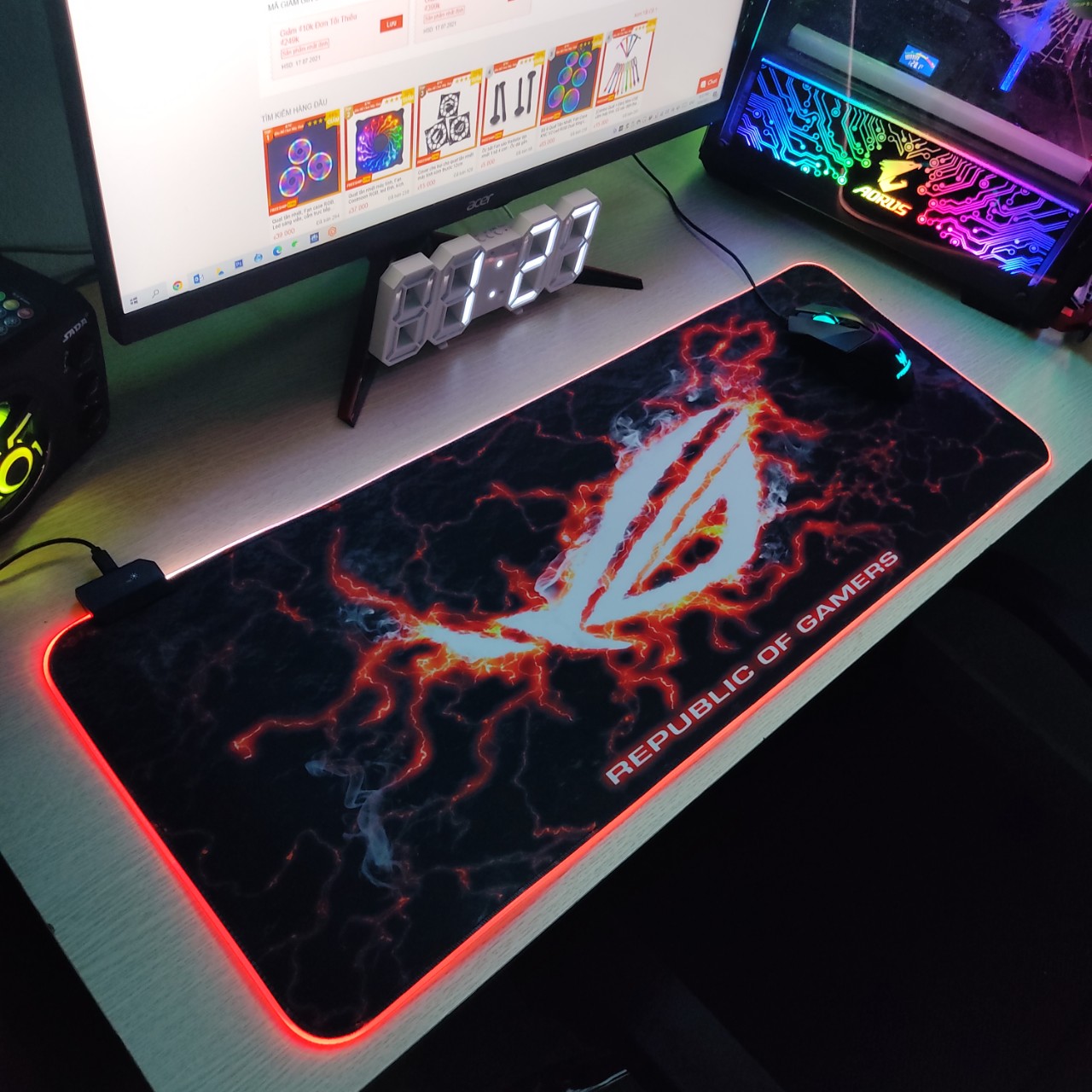 Mouse Pad, bàn di chuột, lót di chuột tích hợp Led RGB sáng viền,phiên bản ROG số 3 kích thước 80cm x 30cm dày 4mm - Hàng nhập khẩu