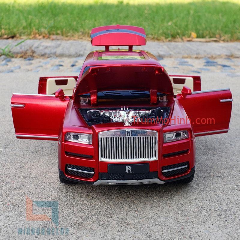 Xe mô hình Rolls Royce Cullinan 1:24