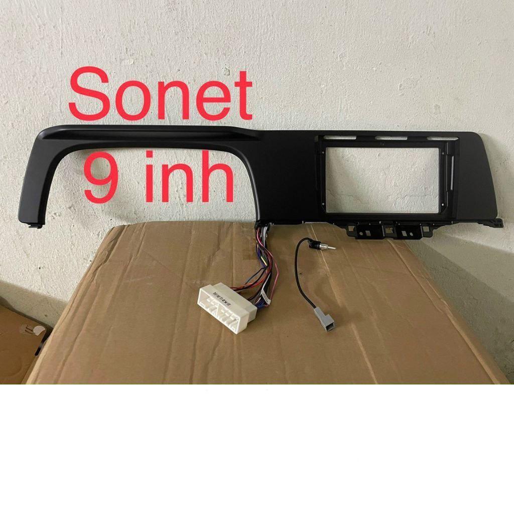 Dưỡng Kia Sonet 2020