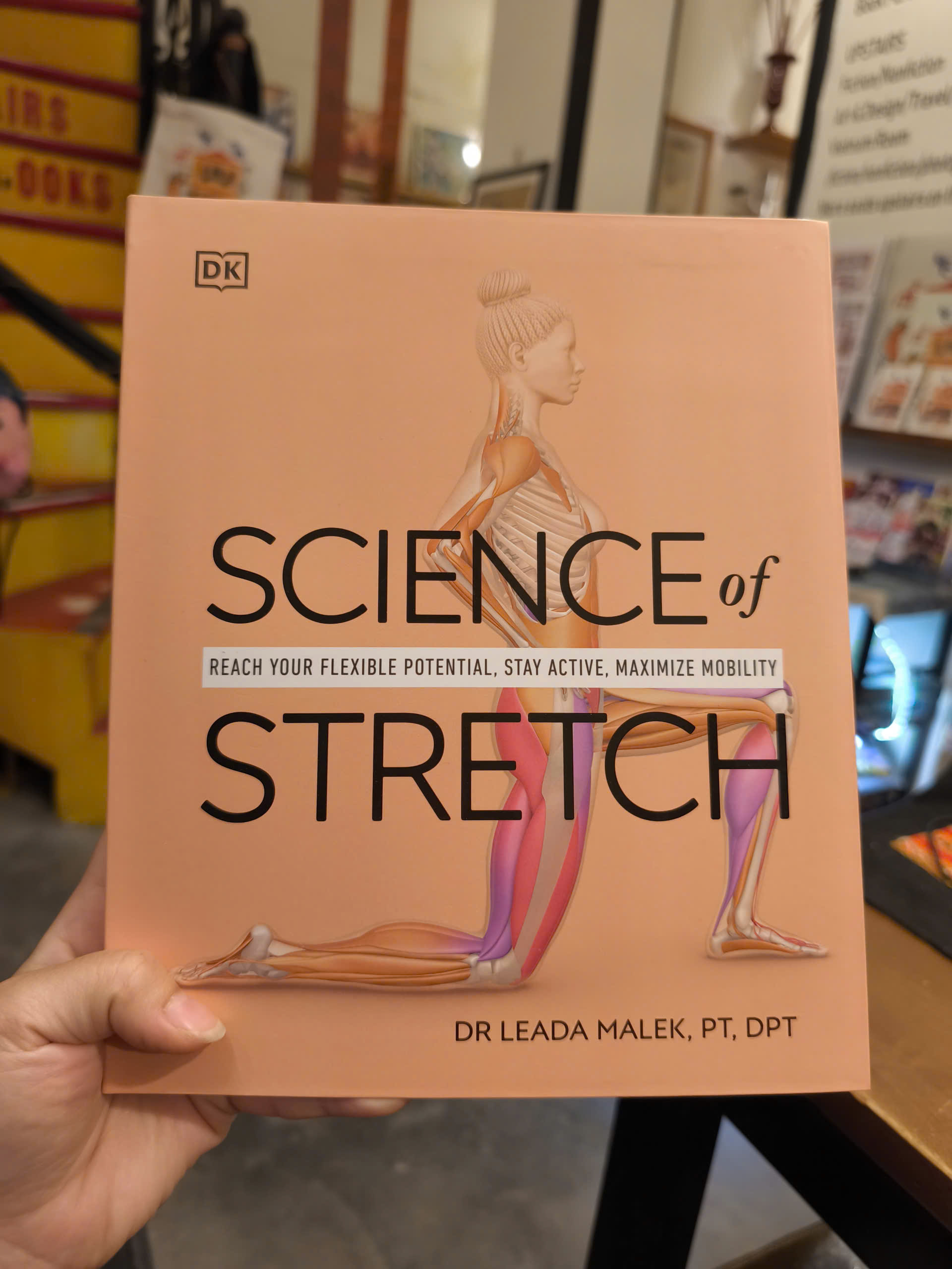 Sách - Science of Stretch: Reach Your Flexible Potential, Stay Active, Maximize Mobility | DK Book
