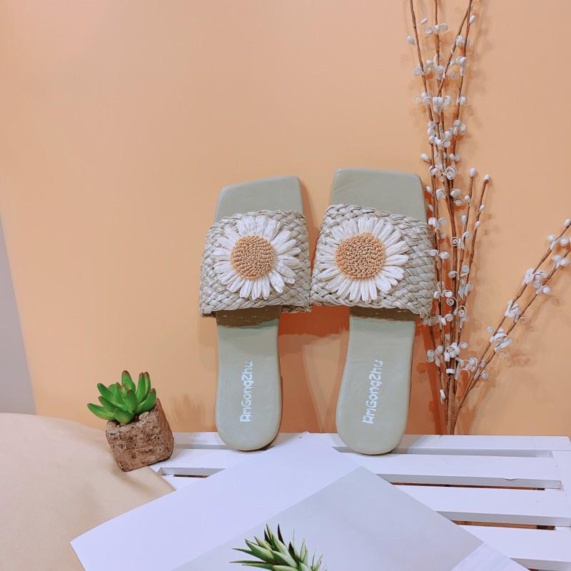 Dép nữ bản ngang đính hoa cúc