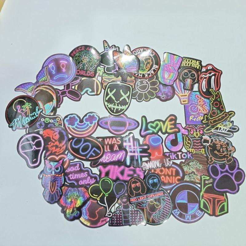 Sticker trang trí