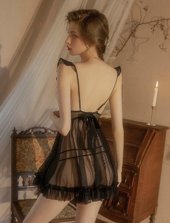 Váy Ngủ Ren Xẻ Tà Xuyên Thấu - B.Lingerie