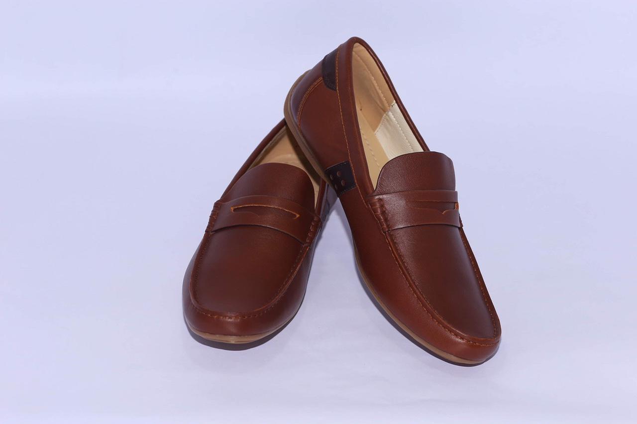 Giày mọi nam thời trang HTX04