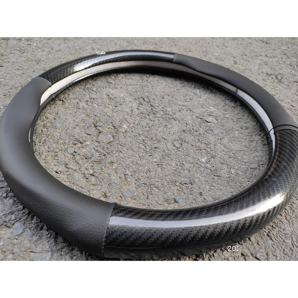 FORD, Bọc vô lăng cacbon có logo FORD - loại xịn