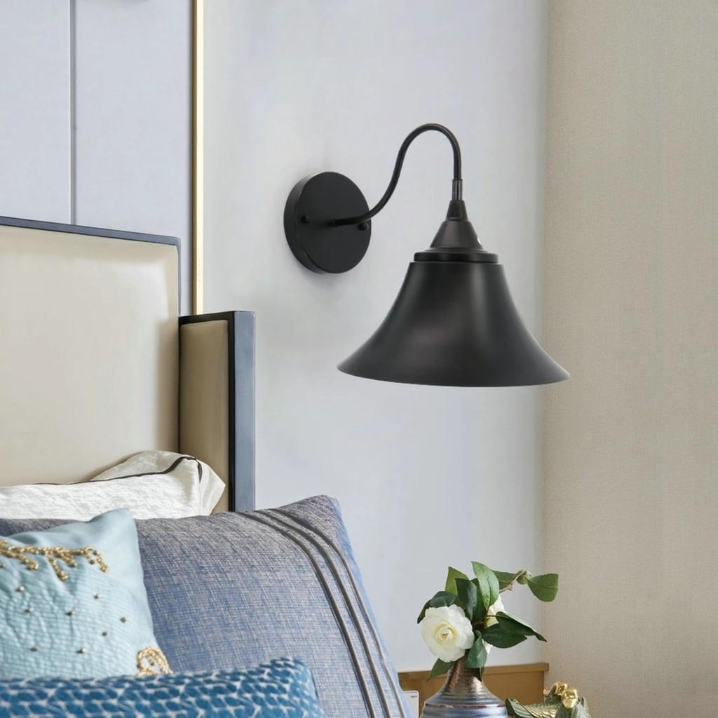 Đèn trang trí gắn tường chưa bao gồm bóng đèn GTCN 153
