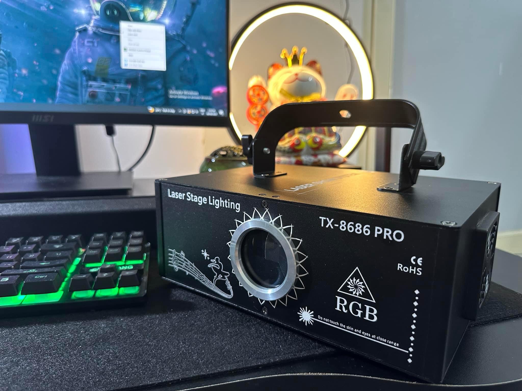 Đèn Laser TX -8686 Pro Chiếu Hình 3D Với Hơn 1000 Hiệu Ứng Đèn Bay Phòng Karaoke Vũ Trường