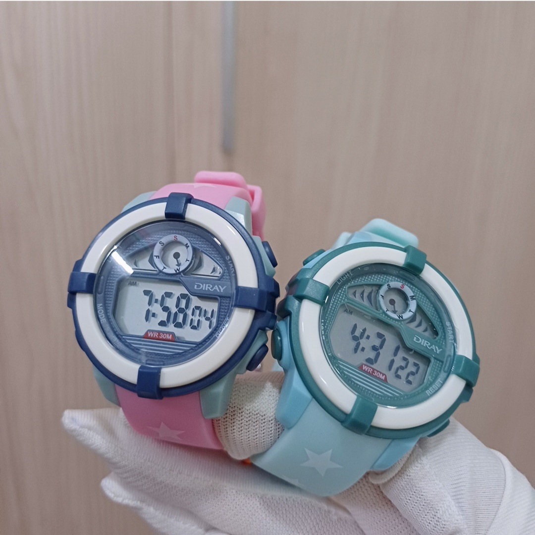 Đồng hồ trẻ em điện tử Diray hàng chí.nh hãng màu trắng chống nước, dây silicon bền