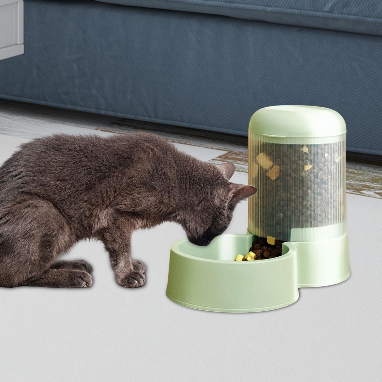 2.1L Capacity Automatic Pet Feeder Rabbit Gravity Feeder Food Dispenser