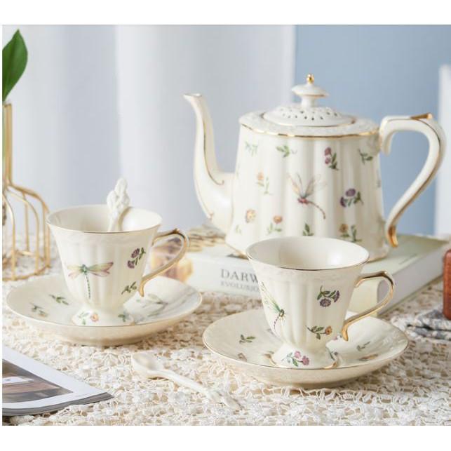 Bộ trà chiều phong cách vintage Anh Quốc