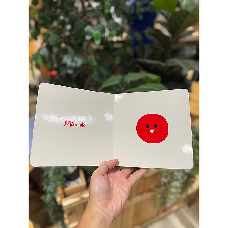 Sách Đỏ, đỏ, đen, đen - Mình cùng vui chơi nhé!