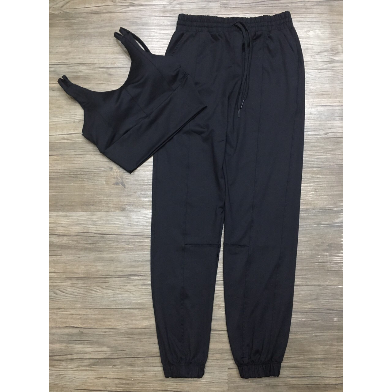 Bộ tập jogger tập Gym, yoga B008