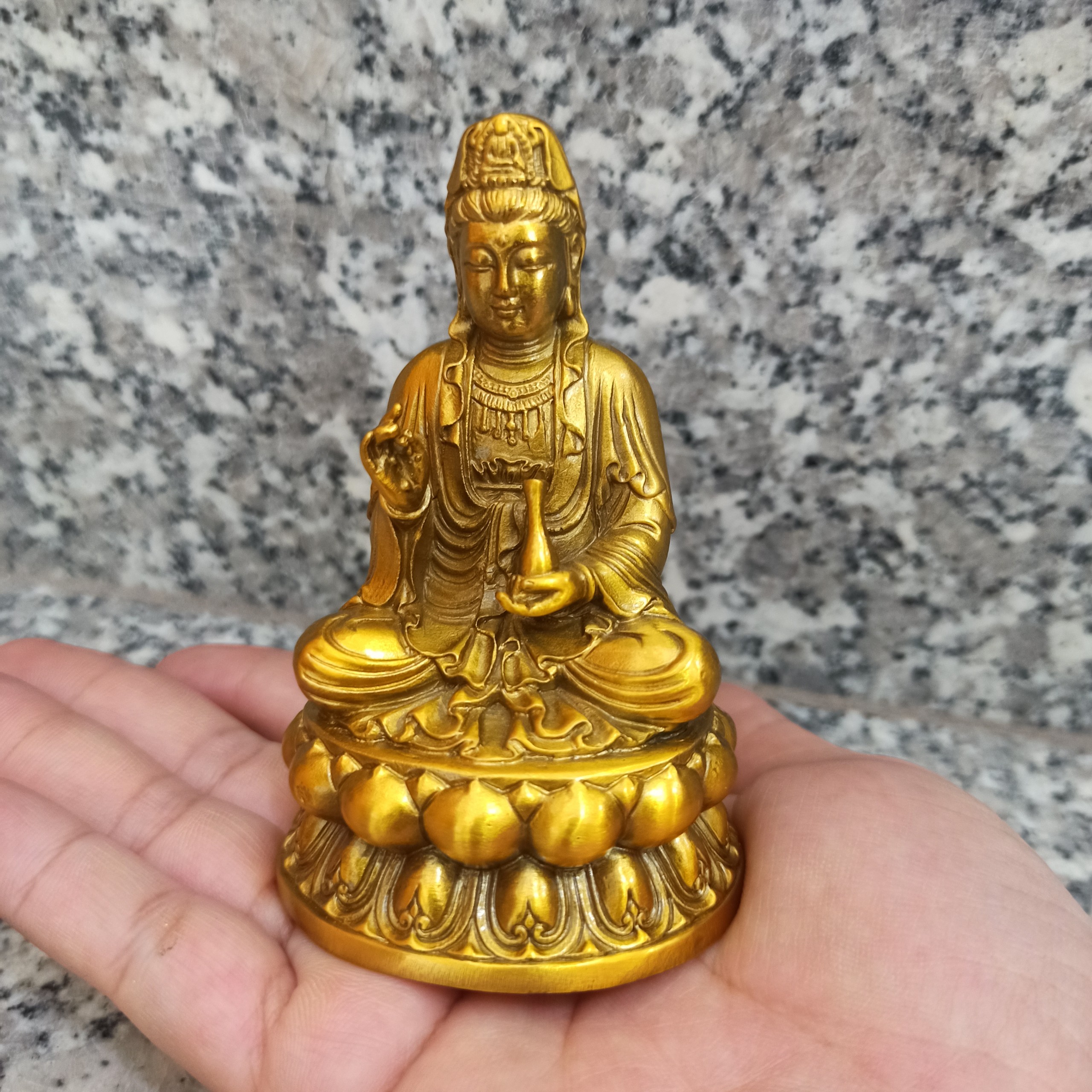 Tượng Phật Quan Âm Bằng Đồng Vàng, Tượng Phật Phong Thủy Bày Xe ô tô, Tượng Phật Quan Âm Bày Bàn