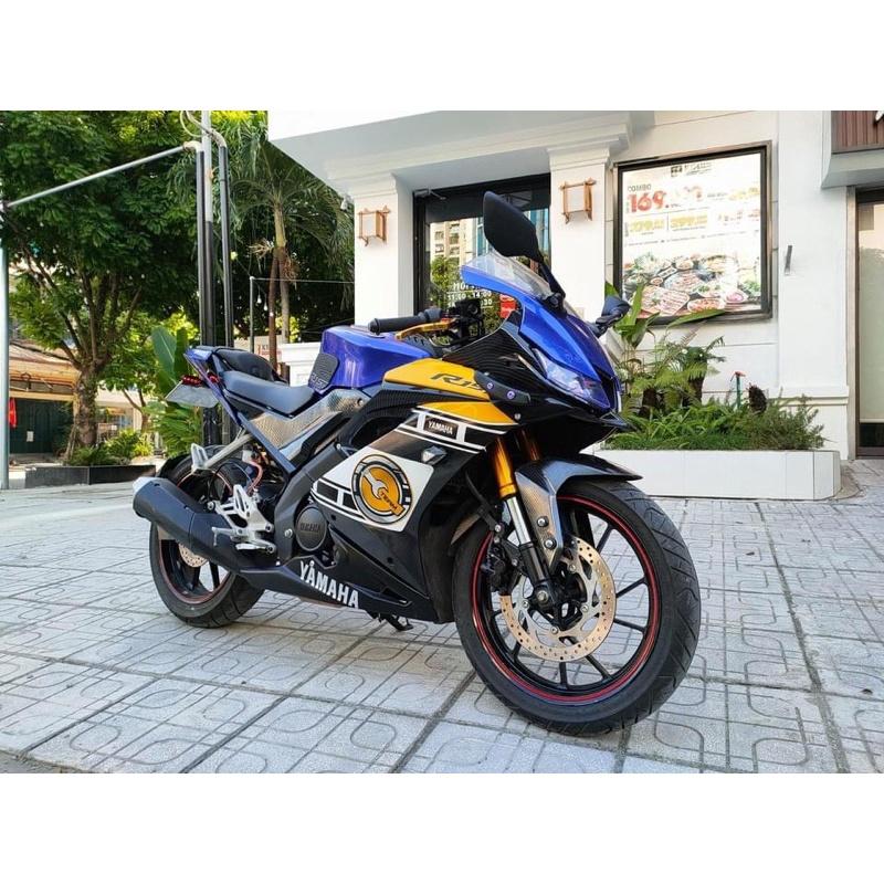 Mỏ cầy phong cách Motor GP lắp cho Yamaha R15 V3. Mỏ cầy tinh xảo, sơn đen, chất liệu Composit