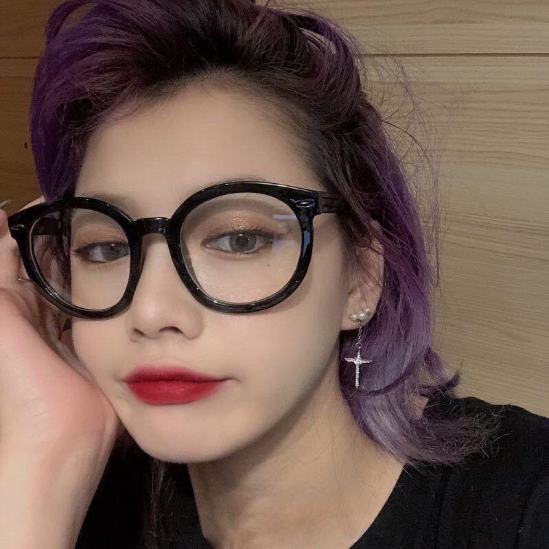 Kính nữ tròn thời trang sao