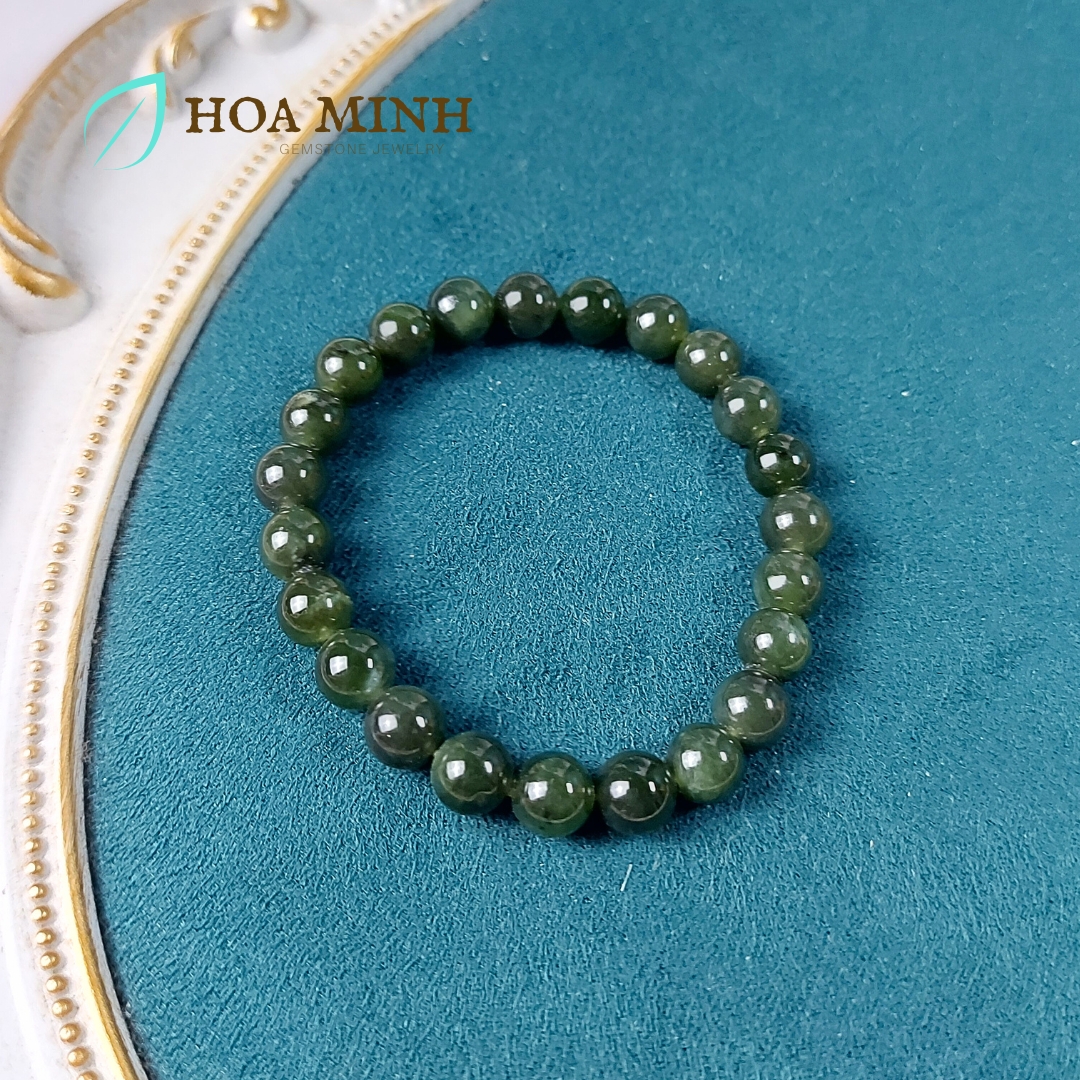 Vòng tay đá Ngọc Bích Nephrite tự nhiên xanh đậm size hạt 7.9 - 8.3 li không kén mệnh