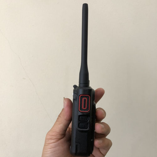 Bộ Đàm Motorola CP 282 + Tai Nghe - Hàng Chính Hãng.