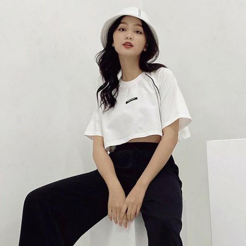 Áo Croptop nữ,Áo thun croptop ngắn màu đen- trắng