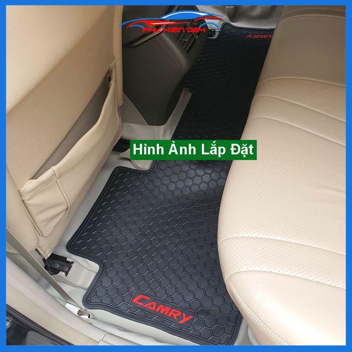 Thảm lót sàn cao su cho xe Camry 2019-2020-2021-2022 đúc liền hàng chuẩn theo xe chịu lực tốt