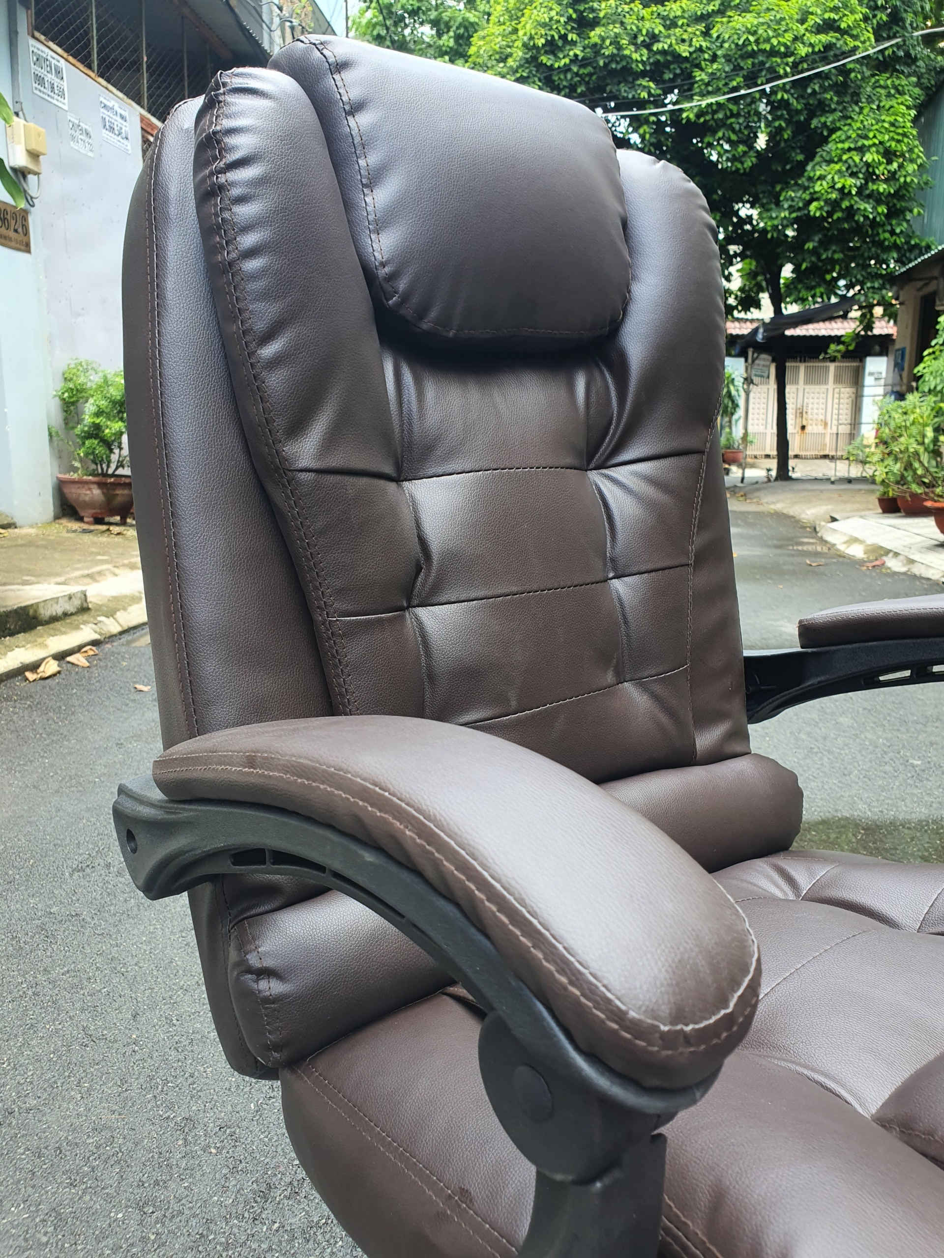 Ghế Làm Việc Văn Phòng Rung Massage 07 Điểm Kèm Remote Điều Khiển AMA-HH002-U