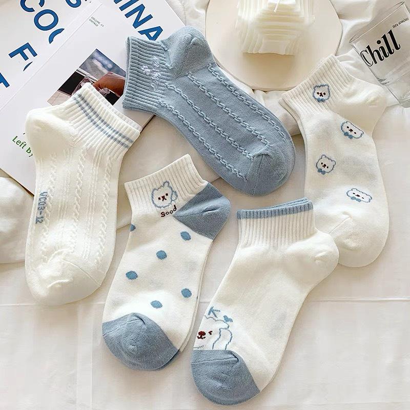 T12- Tất vớ nữ cổ ngắn dễ thương cotton hình gấu màu xanh mỏng thoáng Urbanize - Chọn ngẫu nhiên