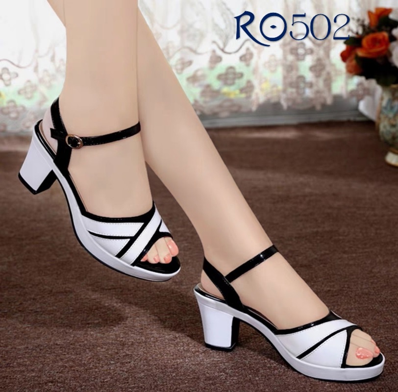 Giày cao gót nữ đẹp đế vuông 6 phân hàng hiệu rosata màu trắng ro502