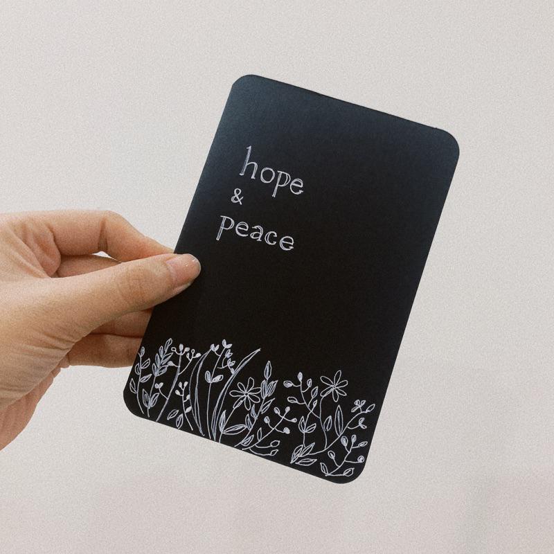 Thiệp vẽ tay Classy bằng màu nước trên nền giấy art, kích thước 8.5 * 6.5 cm đi kèm với phong bì CLASSY STUDIO