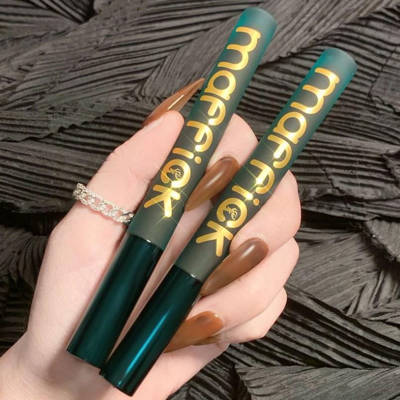 Son kem nhung Maffick Air Lip Glaze Matte 1.7g