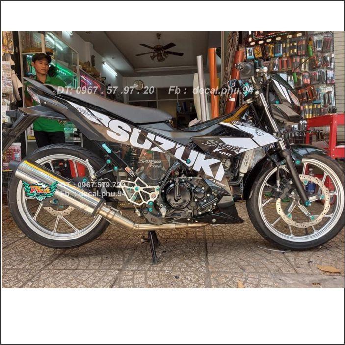 Tem Satria Đen Trắng