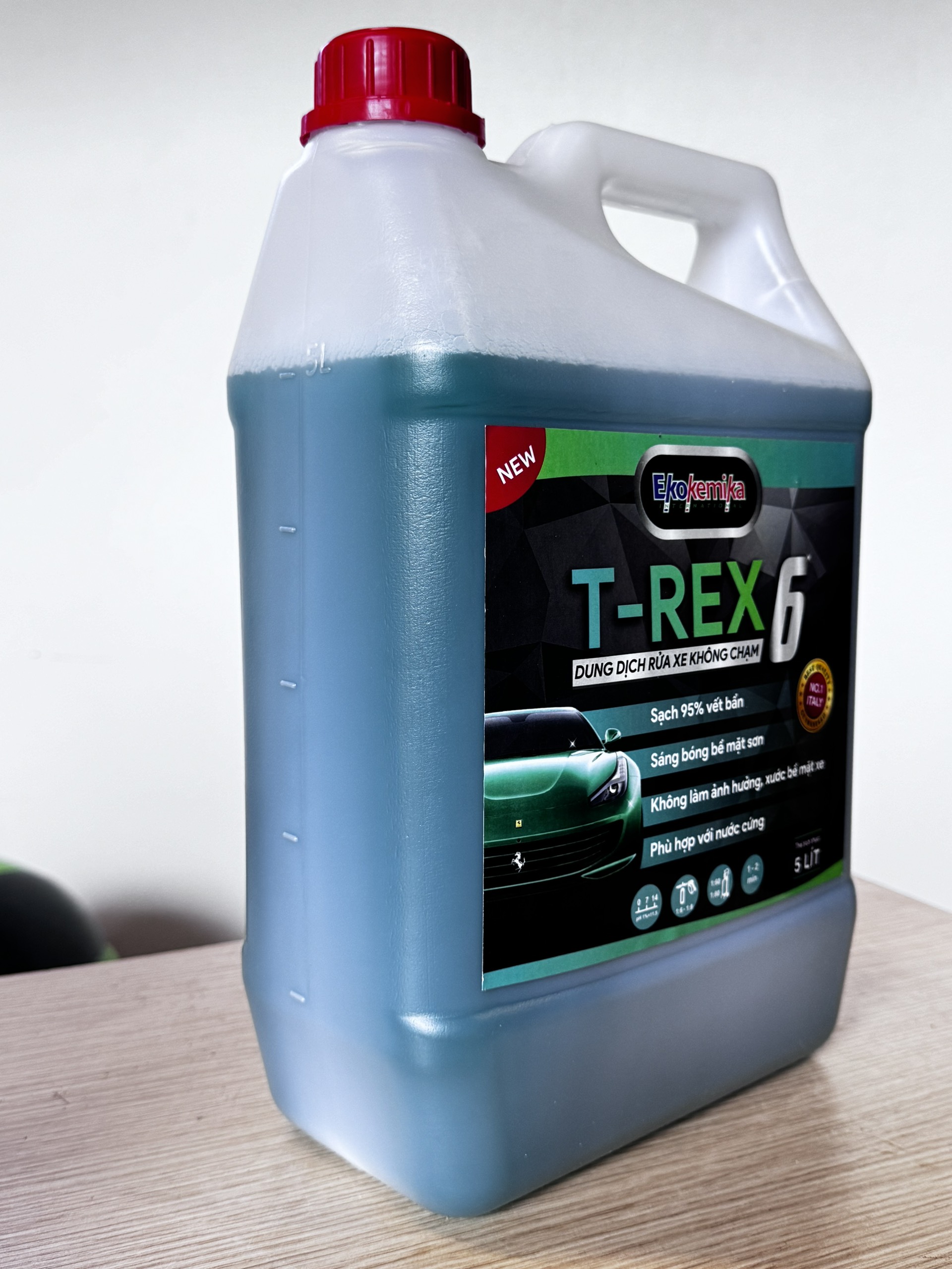NƯỚC RỬA Ô TÔ - XE MÁY KHÔNG CHẠM ĐẶC BIỆT EKOKEMIKA ITALY T-REX 6