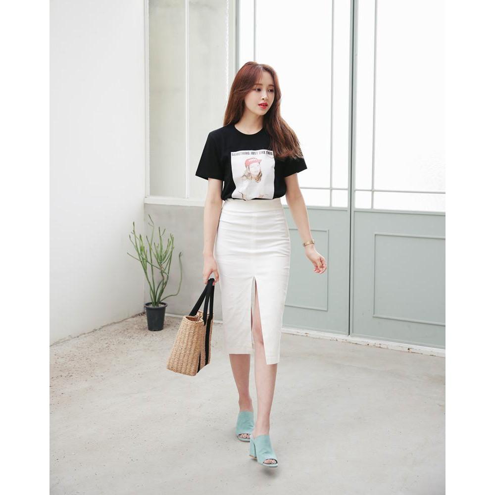 Chân váy bút chì xẻ trước .