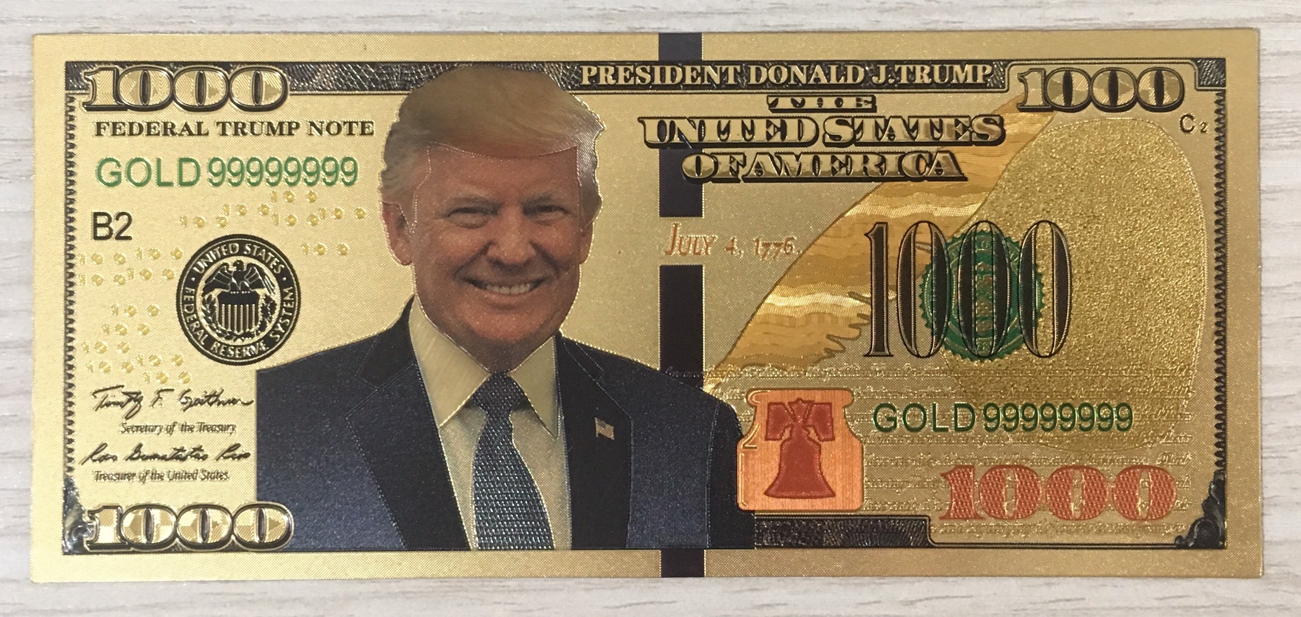 1000 USD Kỷ Niệm Donald Trump Vàng Plastic Seri 99999999