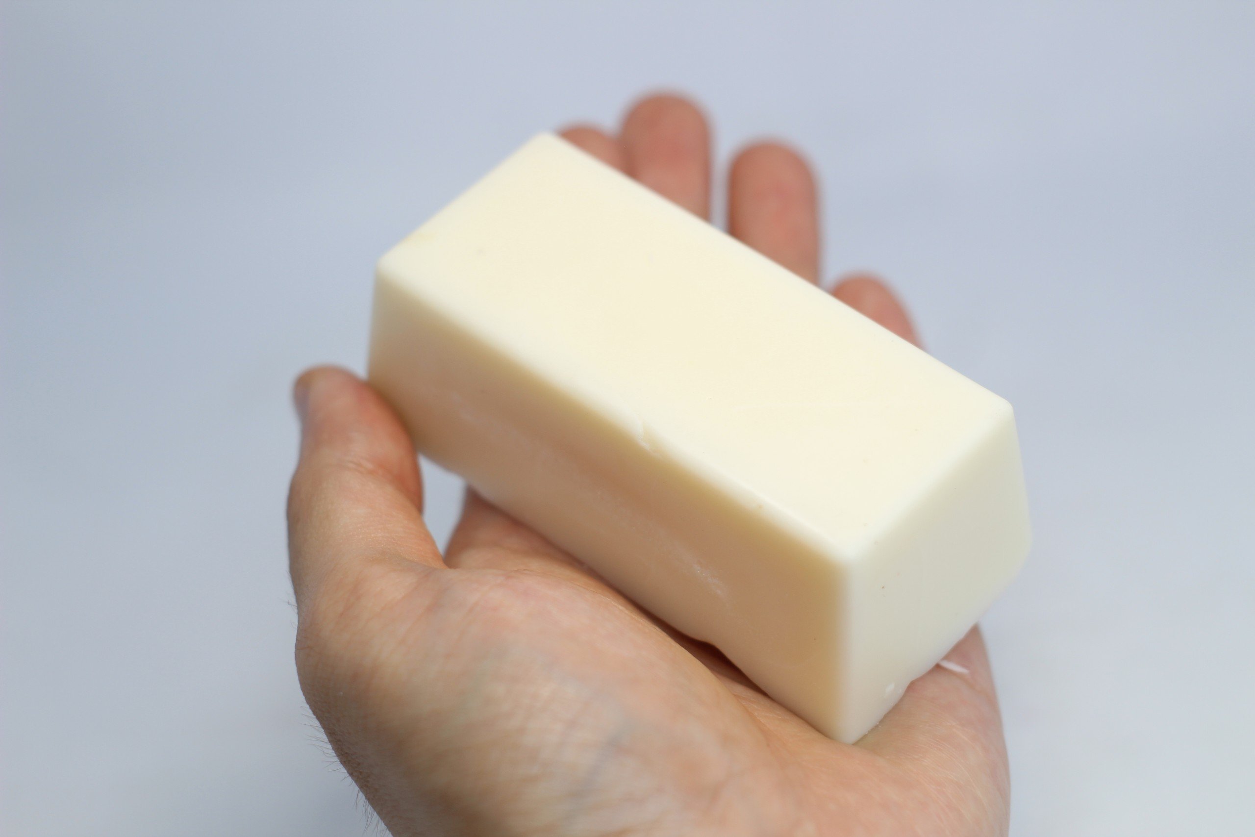 Sáp nến nguyên chất 100g chính hãng R2D