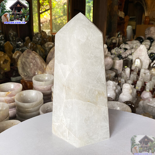 Trụ lục giác thạch anh trắng dành cho người mệnh kim-5.8kg (KT: 25x14 (cm)-T575