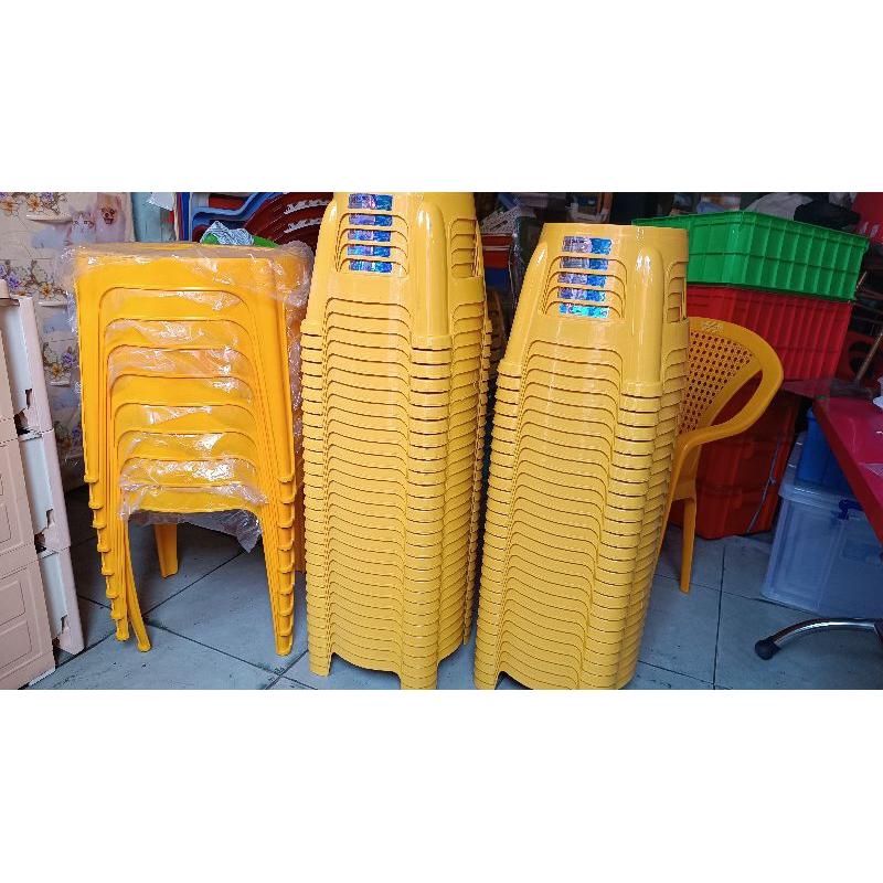 Ghế nhựa lùn tròn cao cấp