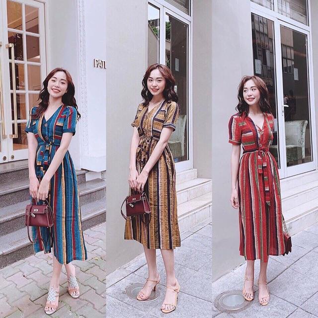 Đầm kẻ cổ tim hot trend độc lạ thiết kế