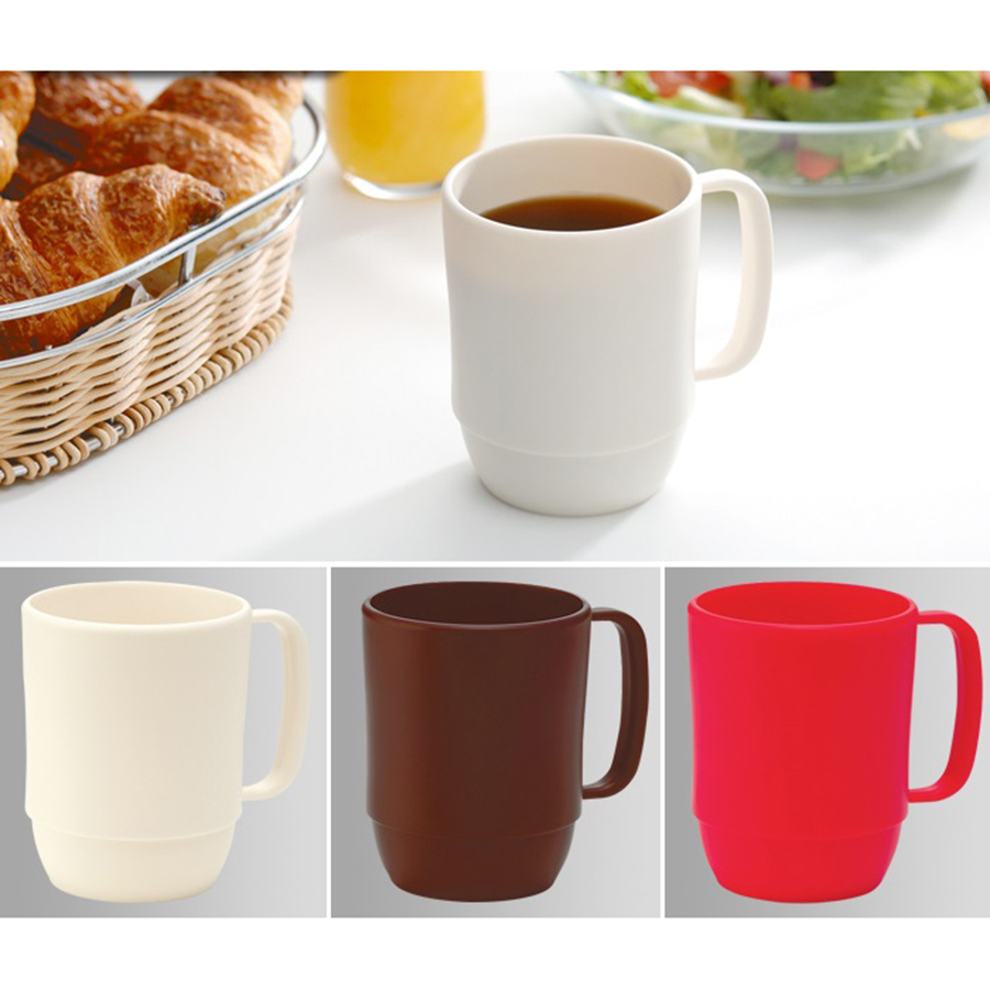 Combo Khay Úp Cốc Chén Có Lỗ Thoát Nước Màu Trắng + Cốc Nhựa Cao Cấp Tiện Dụng Màu Đỏ - Nội Địa Nhật Bản