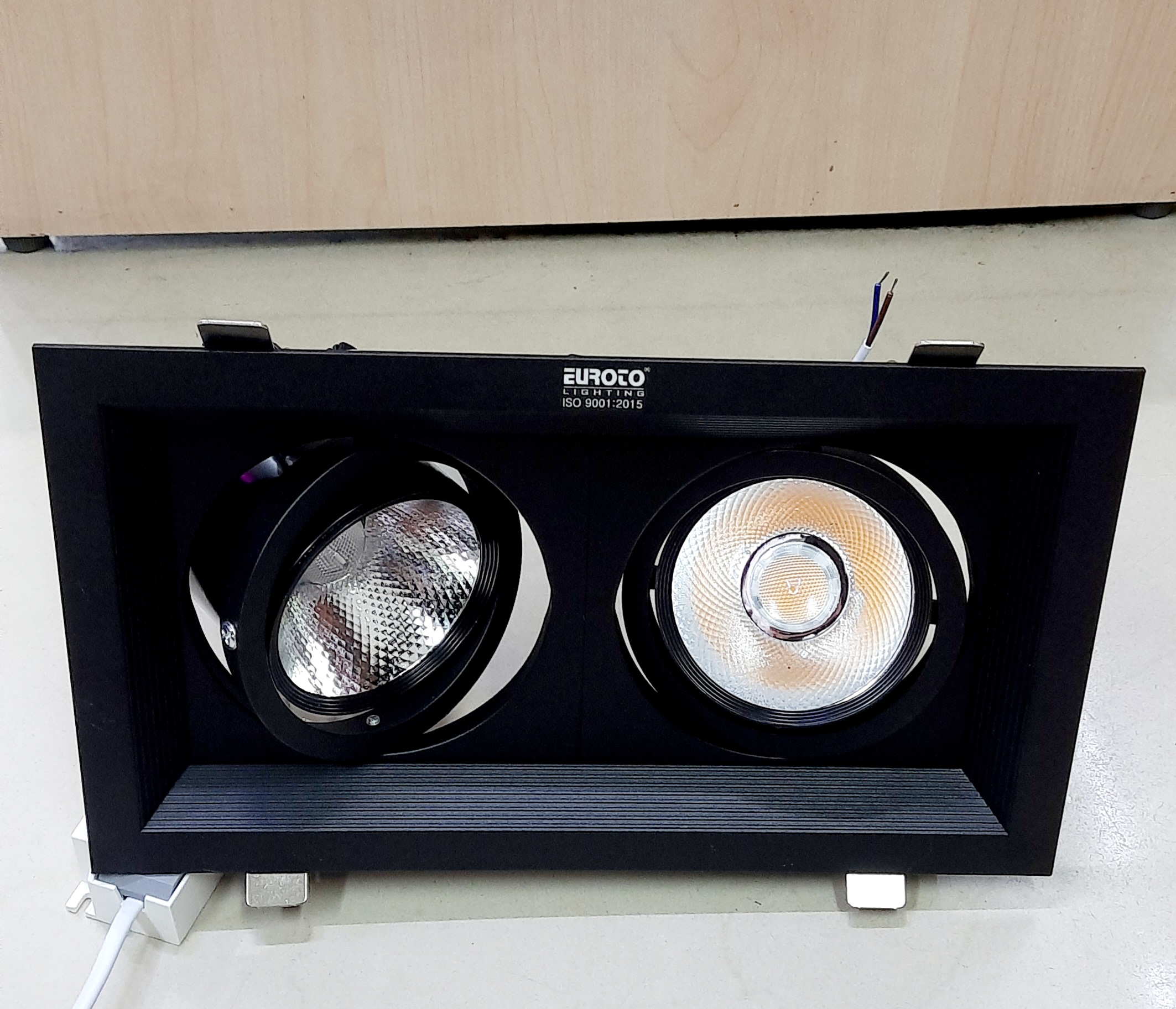 ĐÈN DOWNLIGHT 2 x 12W