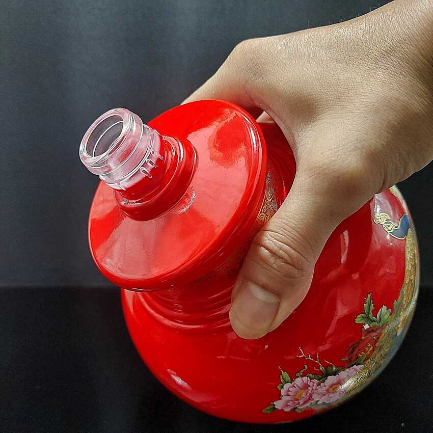 Bình Đựng Rượu Thủy Tinh 1500ml cao cấp mẫu bầu tròn màu sơn đỏ may mắn, hoa văn công phụng – Vỏ Chai Rượu Đẹp chưng bàn ăn sang trọng
