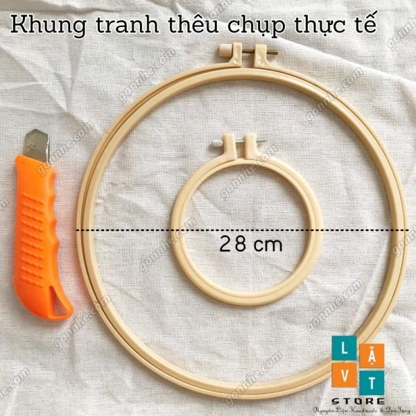 Khung thêu tròn giả tre bằng nhựa chắc chắn để đan, may vá... giá rẻ.