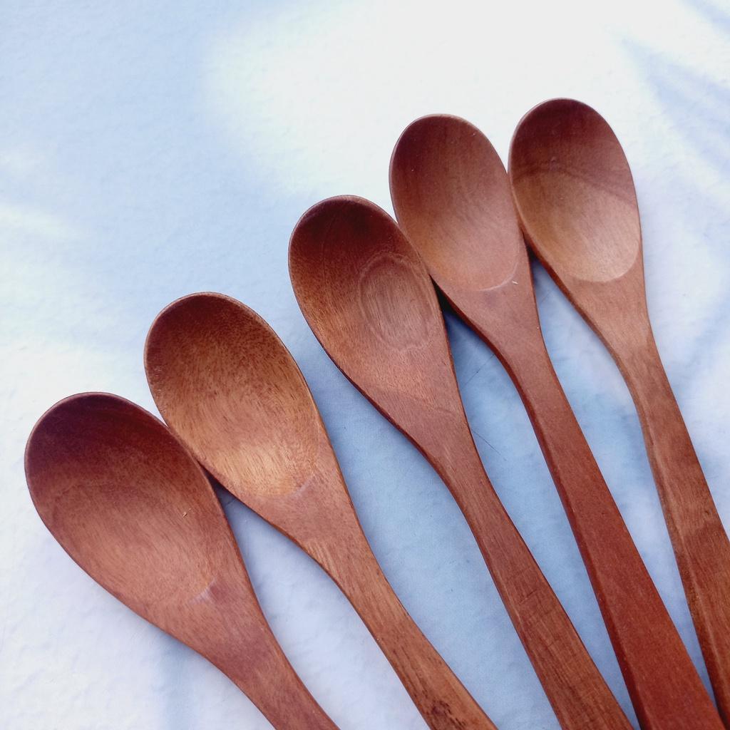 Thìa Nhỏ Gỗ Nhãn 13cm, Thìa Ăn Chè, Xúc Gia Vị An Toàn, Chụp Ảnh Trang Trí