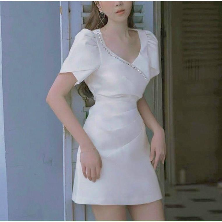 Đầm váy trắng vạt nhíu tafta lót lụa cổ V chéo cườm tay phồng xoè chữ A đi biển dự tiệc cưới dạo phố bigsize rẻ đẹp