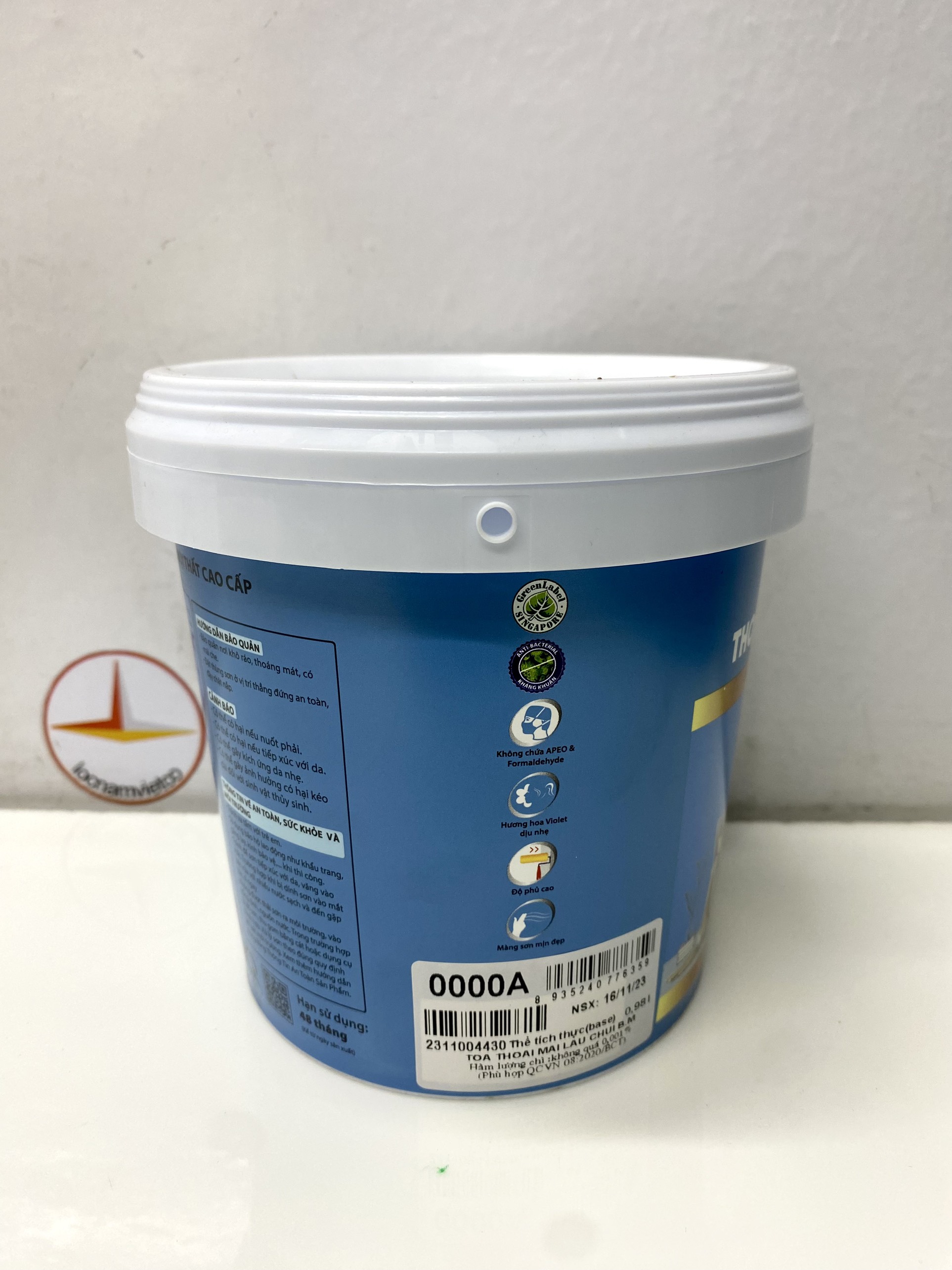 Sơn phào chỉ cho trần nhà Toa thoải mái lau chùi màu D- 8037 _1L
