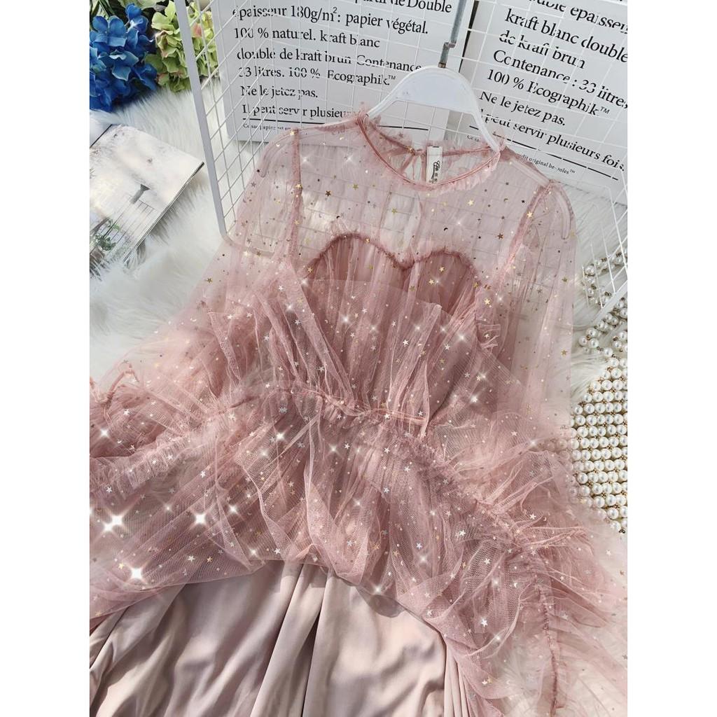 Đầm suông đính sao trăng lấp lánh