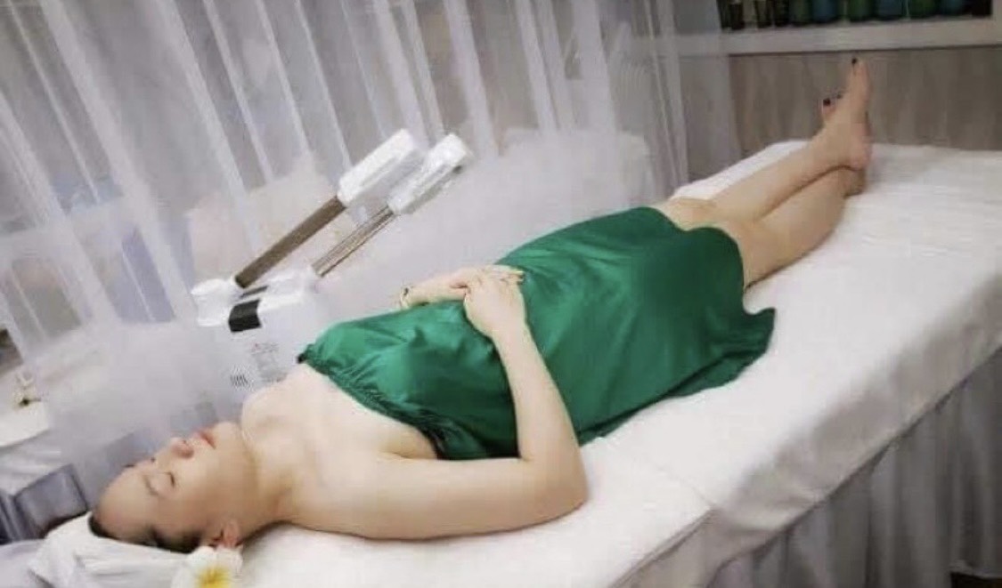 Váy quây SPA, TMV, Massage, Xông hơi