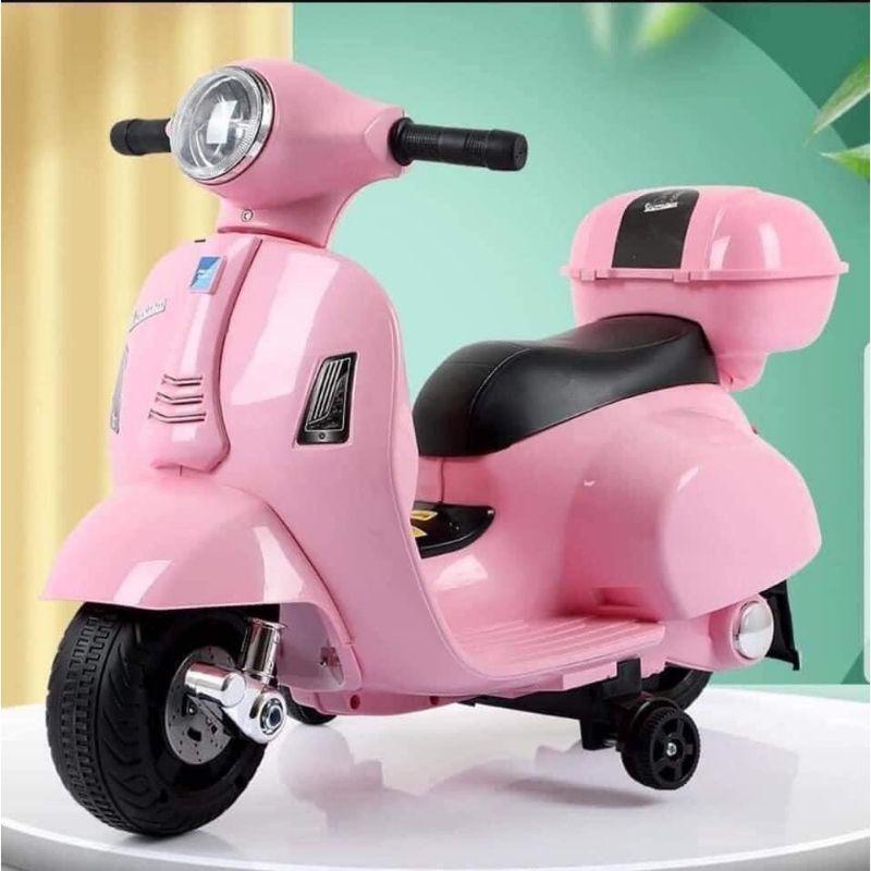 Xe máy điện trẻ em khiểu dáng vespa q618