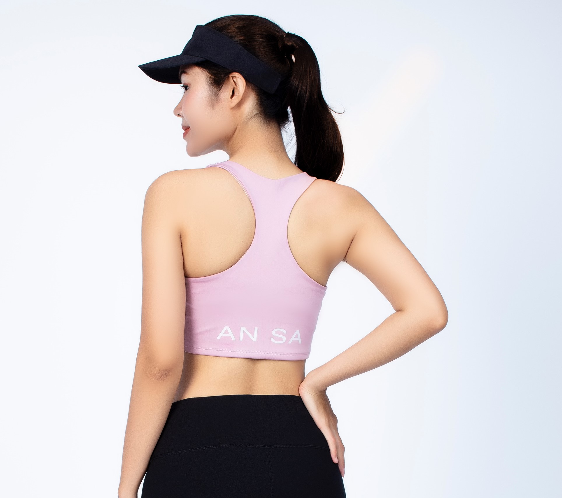 Combo 2 áo tập thể thao croptop nữ (ngẫu nhiên)