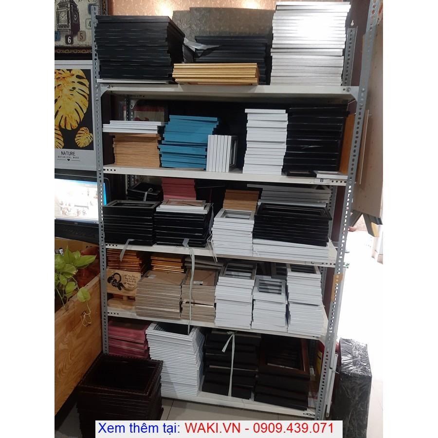 Khung ảnh 13x18cm kích thước lọt lòng 13x18cm, nhiều màu, bao gồm kiếng