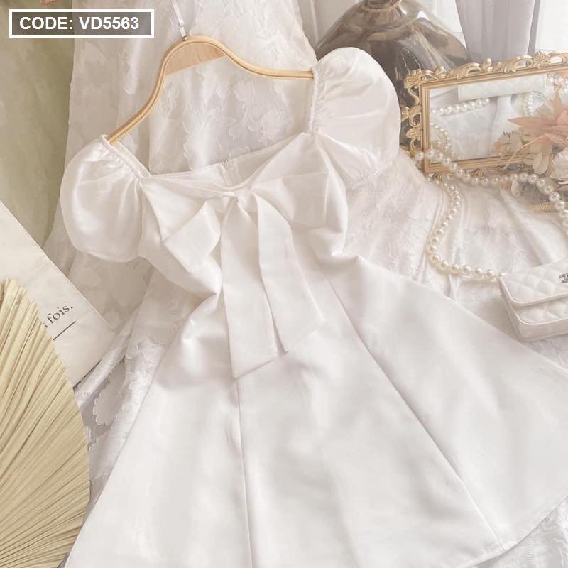 Đầm dáng xòe tay búp thời trang cho phái nữ